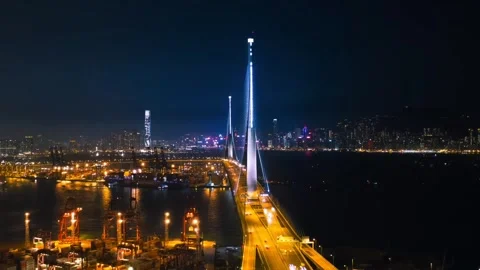 Bridge traffic light at night Stock-Footage 274415159