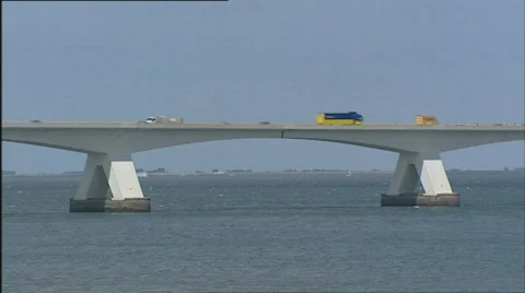 Bridge traffic zeelandbrug medium shot 502001 013818 Stock Footage