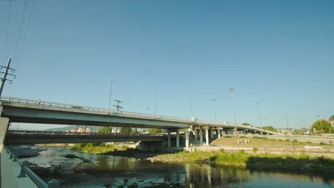 Bridge under river Vídeo Stock 94722709