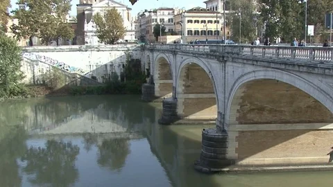 The Bridges over River Tiber in Rome - beautiful view Video stock 72436717