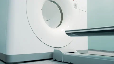 Bright room with modern MRI machine Video stock 163367938