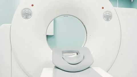 Bright room with modern MRI machine 動画素材 163368006