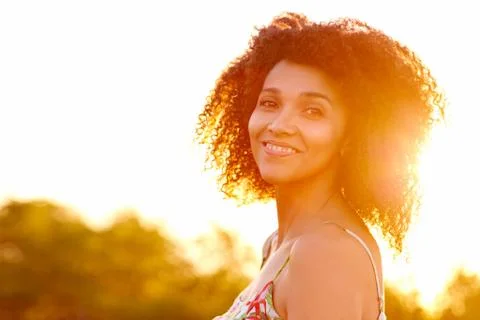 Bright smiles at sunset Foto stock