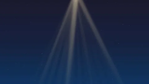 A bright spotlight shining downwards through dark blue atmospheric haze Stock-Footage 335117917