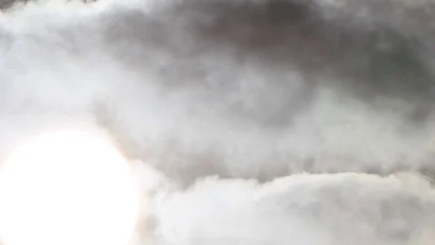 Bright sun in clouds Stock Footage 81453713