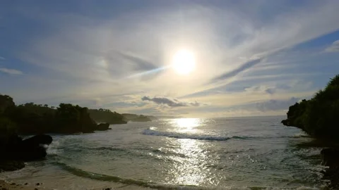 The bright sun on a quiet beach Video stock 166374542