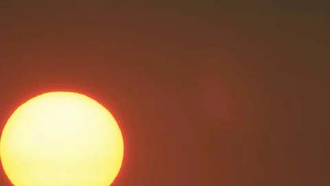 Bright sun in sunrise Video stock 81454456