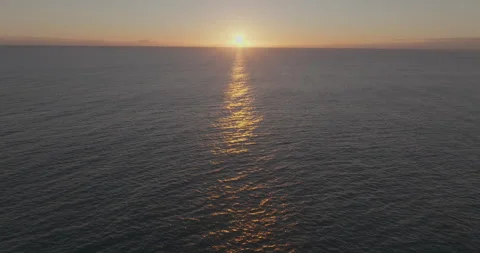 Bright Sunset Reflection On Reynisfjara's Calm Waters Video stock 246885697