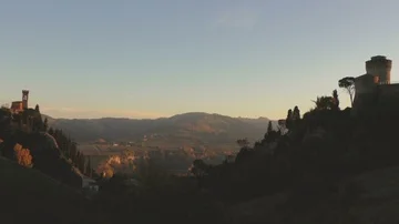 Brisighella in the Twilight Vídeo Stock 85569832