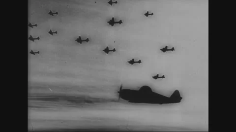 BRITAIN - 1944: Bomber crews - Large Fighter Formation Crosses Sky Stockbeeldmateriaal 342848732