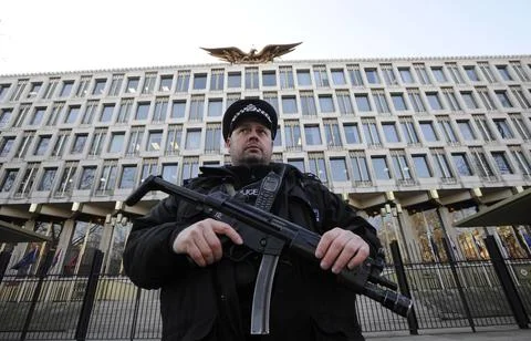 Britain Bomb Plot American Embassy - Feb 2012 Stock-Fotos