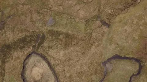 British Countryside Fields and Hills Yorkshire Pennines Animal Trails Видео 154367653