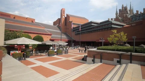 British Library piazza. Video stock 115173257