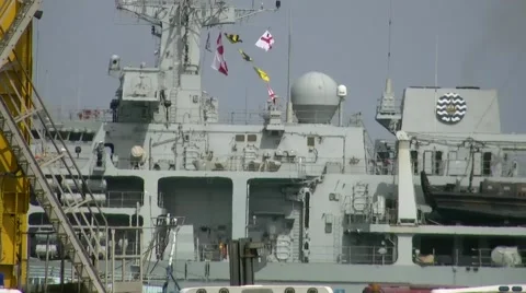 British navy give aid to immigrats in south italy Stock-Footage 50076510