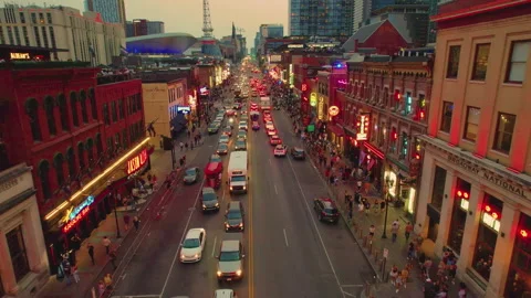 Broadway at Dusk Vídeos de archivo 162289770