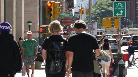 Broadway street Lower Manhattan, Woolworth building from Soho. People and Stock-Footage 335141012