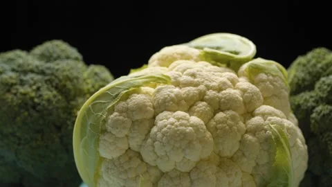 Broccoli and cauliflower Video stock 140399526