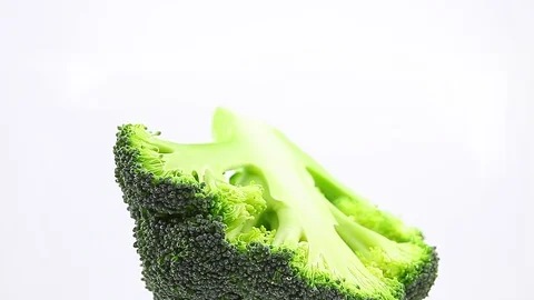 Broccoli cabbage rotates 動画素材 125299370