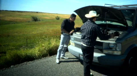 Brocken van.  Stock Footage 839707