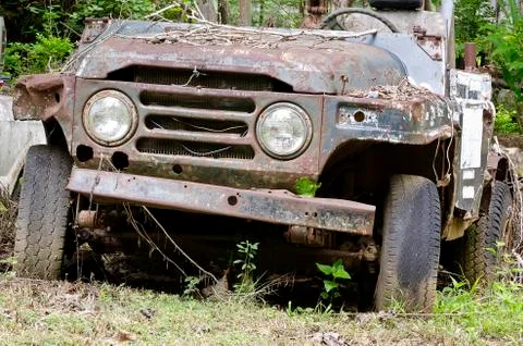 Broken and  rusty  car Stock Photos