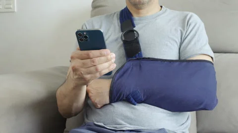 Broken arm wearing Stock-Footage 291389228