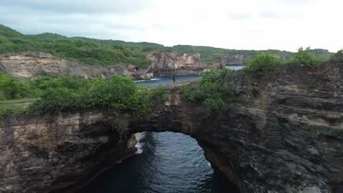 Broken Beach cliffs and ocean waves from a drone’s perspective Stock Footage 284059054