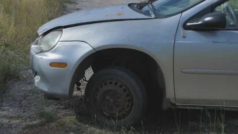 Broken Car 動画素材 150844592