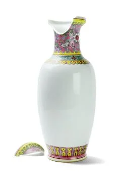 Broken Chinese Ceramic Vase Stock Photos