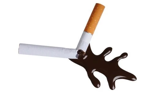 Broken cigaret Stock Photos