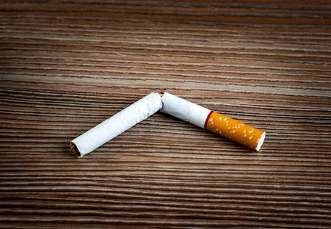 Broken Cigarette closeup Foto stock
