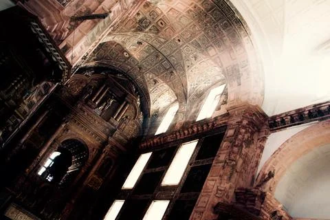 Broken destroyed Portuguese church Stock-Fotos