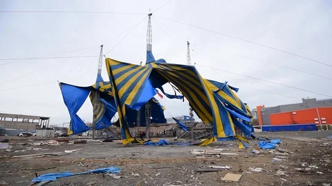 The broken-off dome of the left circus of a chapiteau. 動画素材 88605255