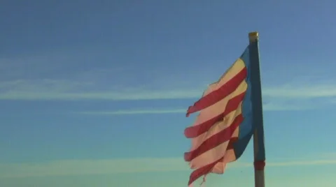 Broken flag 库存影片 693518