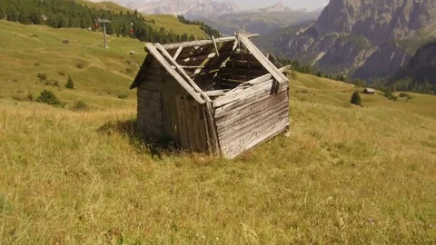 Broken hayloft  in Forcelles Stock-Footage 79880634