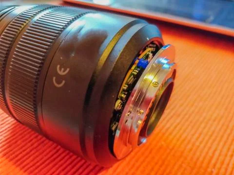 Broken lens attachment ring closeup. Foto stock