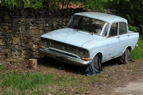 Broken Moskvich Car Foto stock