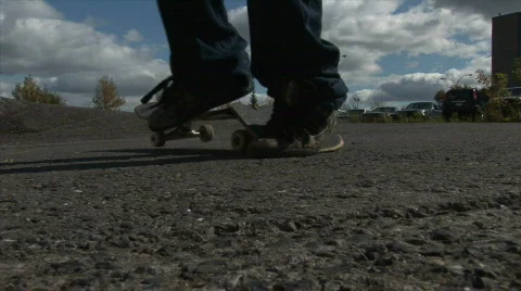 Broken skateboard Stock Footage 536017