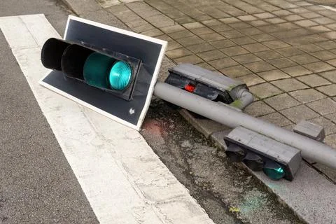 A broken but still working traffic light Stock Photos