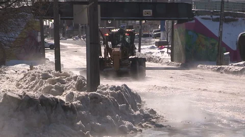 Broken water main flooding steam sinkhole in severe cold weather in Toronto 2015 Stock Footage 47008919