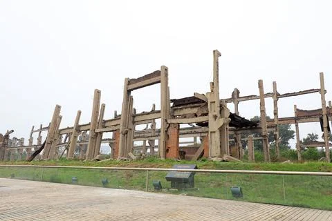 Broken workshop framework, Tangshan earthquake museum, China Stock Photos