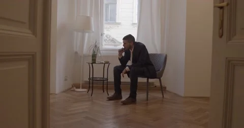 Brokenhearted and rejected man on a date. Marriage proposal rejection. Stock Footage 139499267