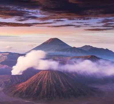 Bromo Bromo Volcano at Java, Indonesia Copyright: xZoonar.com/GalynaxAndru... Foto stock
