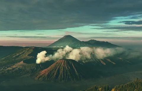 Bromo Bromo Volcano at Java, Indonesia Copyright: xZoonar.com/GalynaxAndru... Stock-Fotos