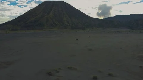 Bromo mountain 動画素材 179582930