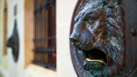Bronce Lion Mailbox Stock Photos