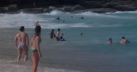 BRONTE BEACH LIFE Stock Footage 163272367