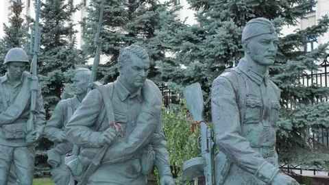 Bronze Monument to Soviet World War Two Soldiers Outside the Ministry of Defence Stock-Footage 339248666