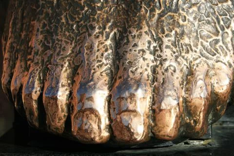 Bronze statue toes Foto stock