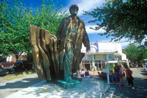 Bronze statue of Vladimir Lenin by Emil Venkov, Slavic artist, Seattle, WA Stock Photos