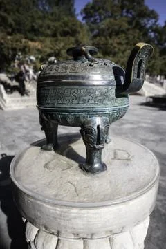 Bronze tripod (Ding) Stock Photos